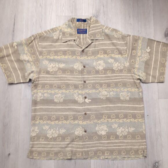 Pendleton Shirt Mens Medium 100% Silk Button Up Hawaii Floral Short Sleeve Shirt - Picture 1 of 4
